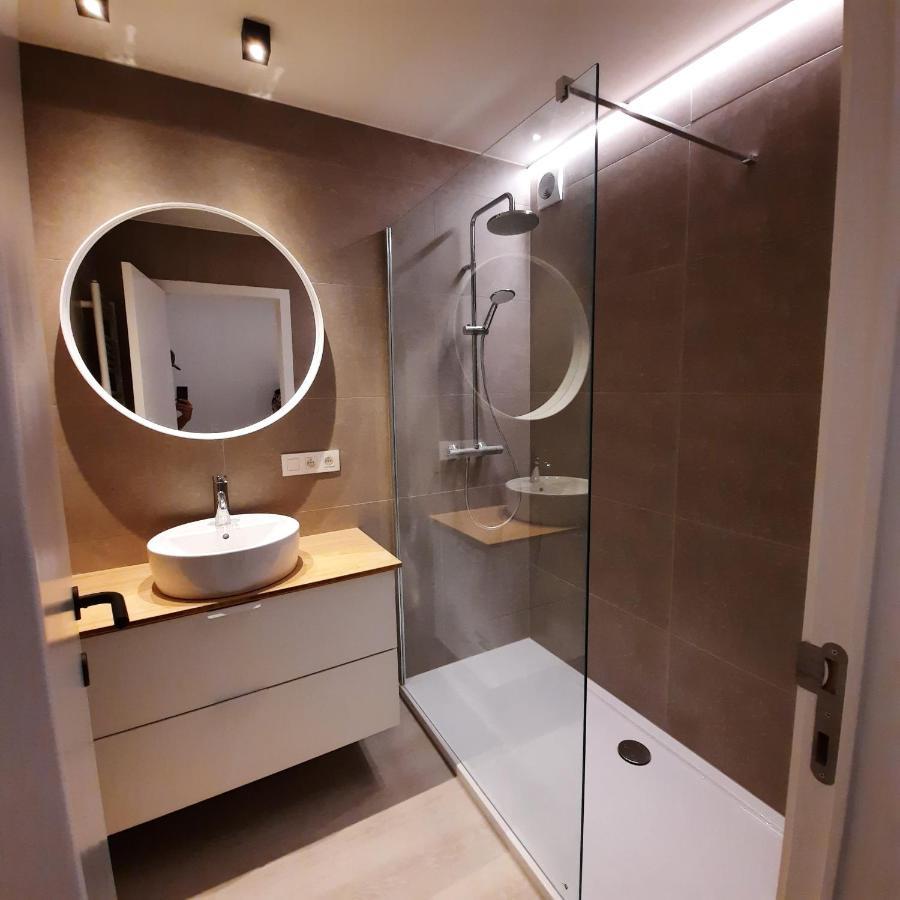 Ruim En Lichtrijk Appartement Op 100M Van Zee Te Koksijde Exteriör bild